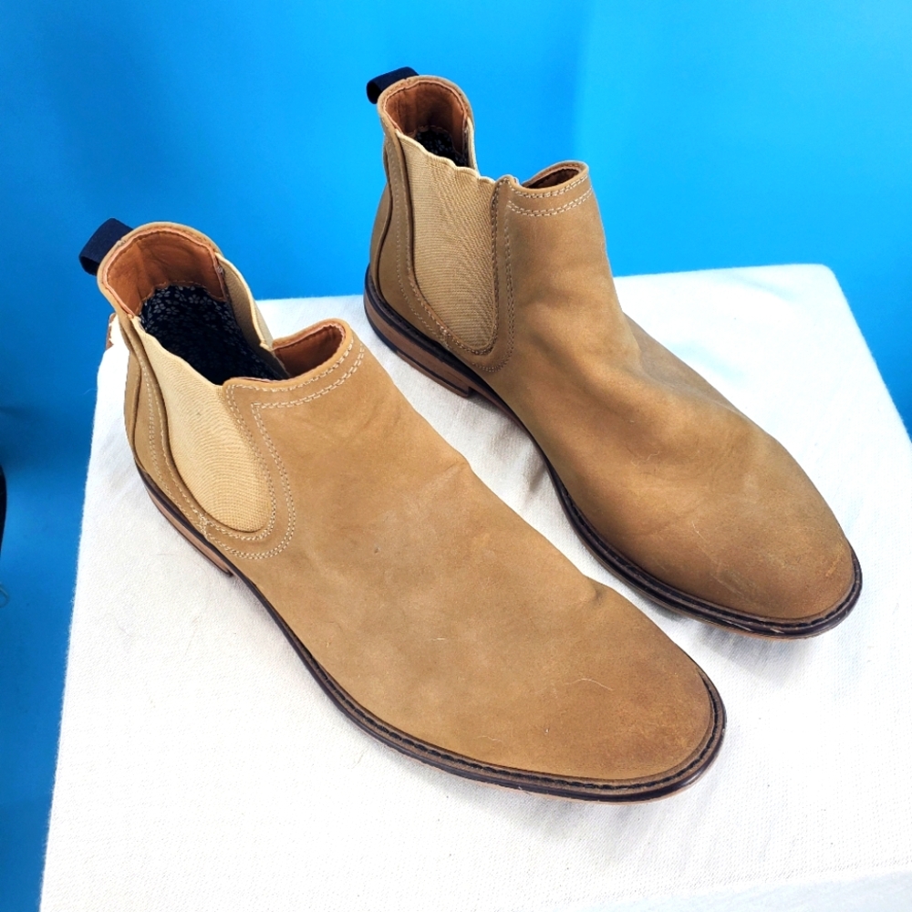Madden tan ankle booties 9